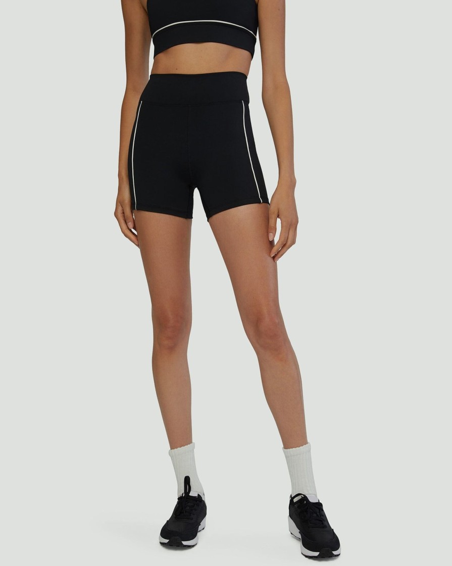 Bottoms IVL Collective | Hot Short Jet Black/White