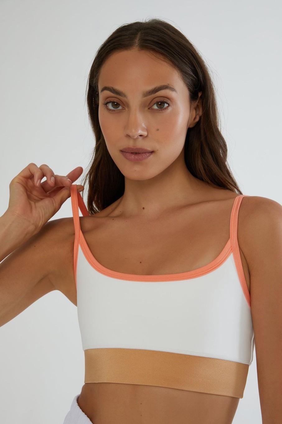 Tops IVL Collective | Active Pullover Bra Brilliant White